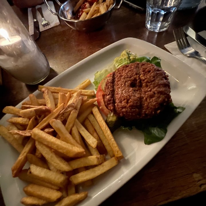 photo of The Black Lion Beyond Burger shared by @naki on  07 Nov 2023 - review