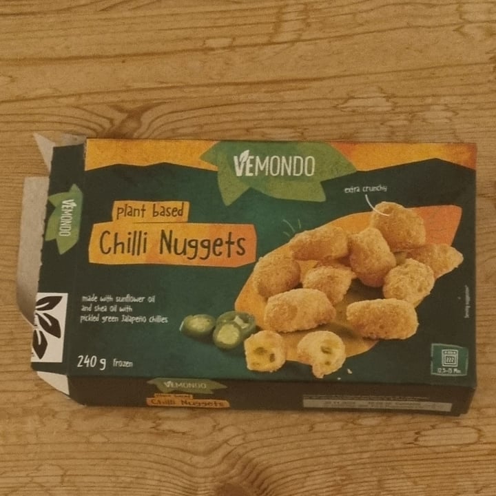 photo of Vemondo vegan chili nuggets shared by @amanada on  04 Jan 2024 - review
