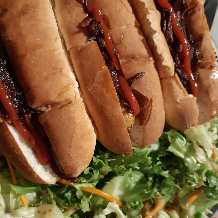 photo of Fry's Family Food Original hot dogs shared by @welovenature on  28 Nov 2023 - review