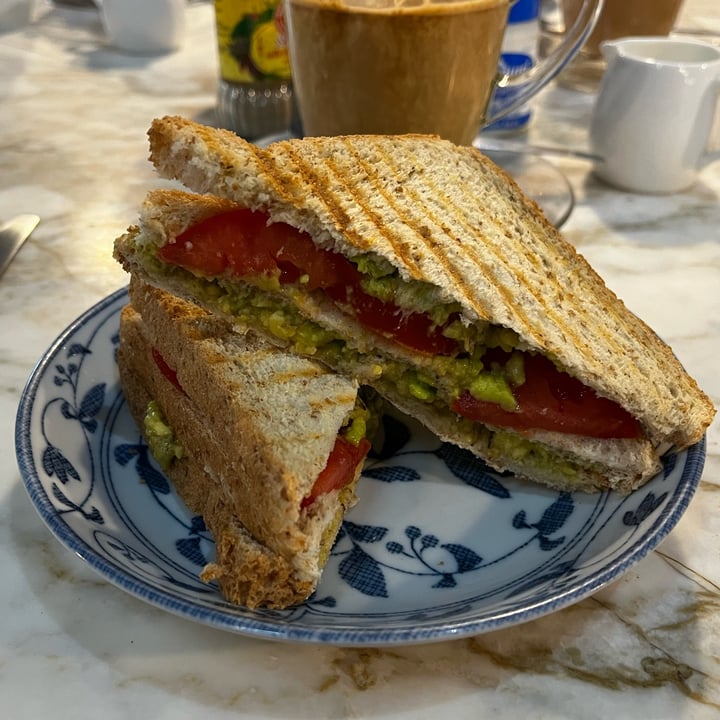 photo of Phuket 346 Guest House and Cafe Avocado tomato toastie shared by @sianski on  08 Oct 2025 - review