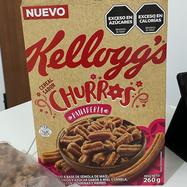photo of Kellogg's Cereal Sabor Churros shared by @marynasalas on  08 Dec 2023 - review