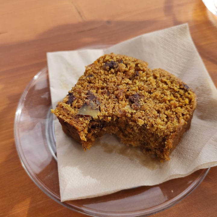 photo of Non Solo Pane vegan carro cake shared by @joellevd on  24 Feb 2024 - review