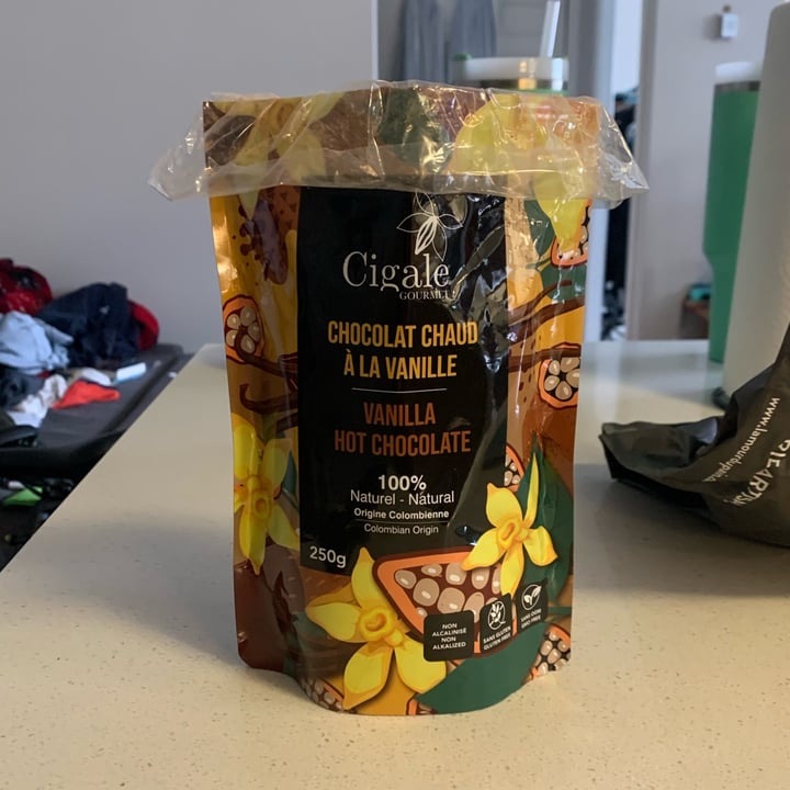 photo of Cigale Gourmet Vanilla Hot Chocolate shared by @colphax on  09 Jan 2024 - review