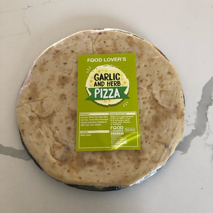 photo of Food Lover’s Market Garlic and Herb Pizza shared by @zsuz on  01 Apr 2024 - review