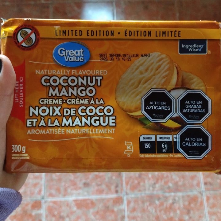 photo of Great Value  Coconut Mango Cookies shared by @catamartins on  26 Oct 2024 - review