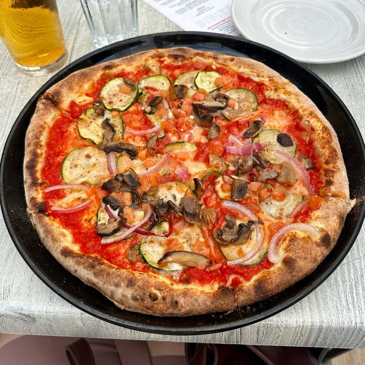 photo of Piatto Pizzeria Vegano shared by @leratonsaveur on  31 Jul 2025 - review
