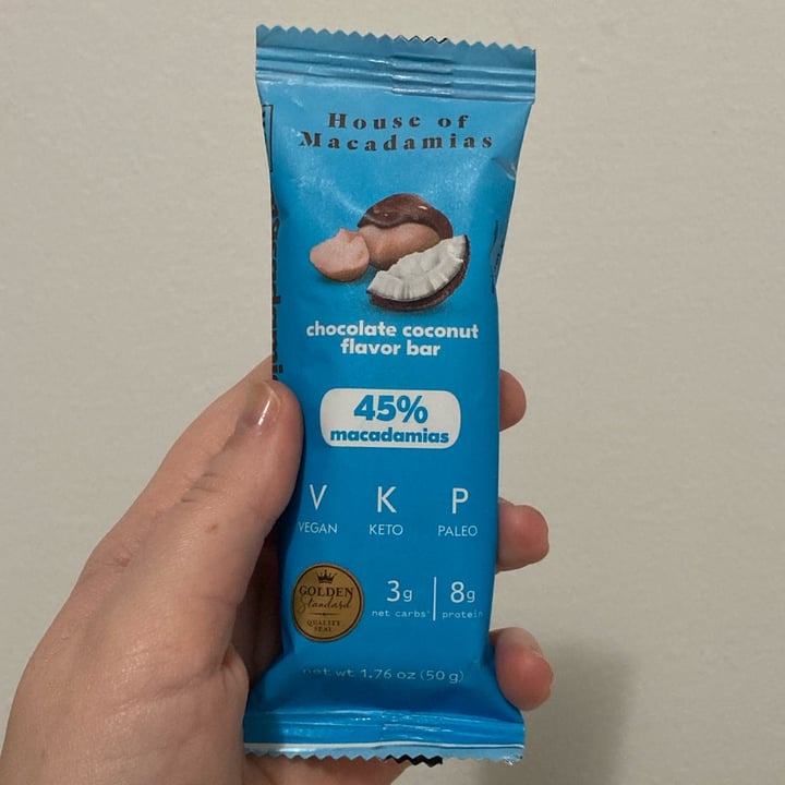 photo of House of macadamias Macadamia Bar Chocolate Coconut shared by @catherinews on  12 Jul 2025 - review