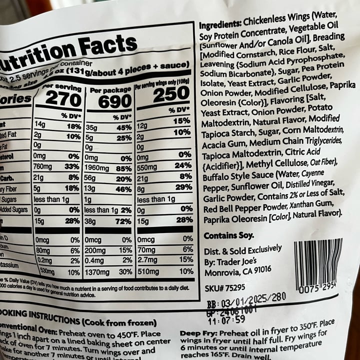 photo of Trader Joe's Buffalo Style Chickenless Wings shared by @kristin548 on  01 May 2024 - review