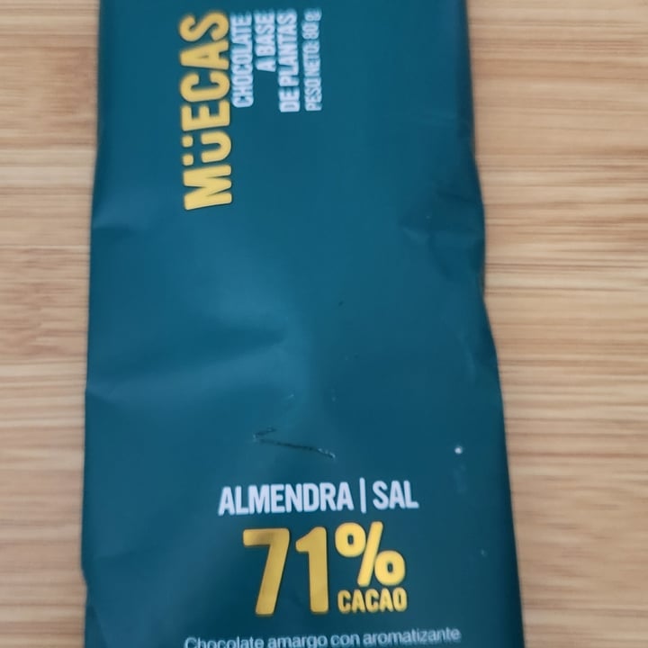 photo of Muecas Chocolate Almendras Y Sal shared by @ines1989 on  12 May 2024 - review