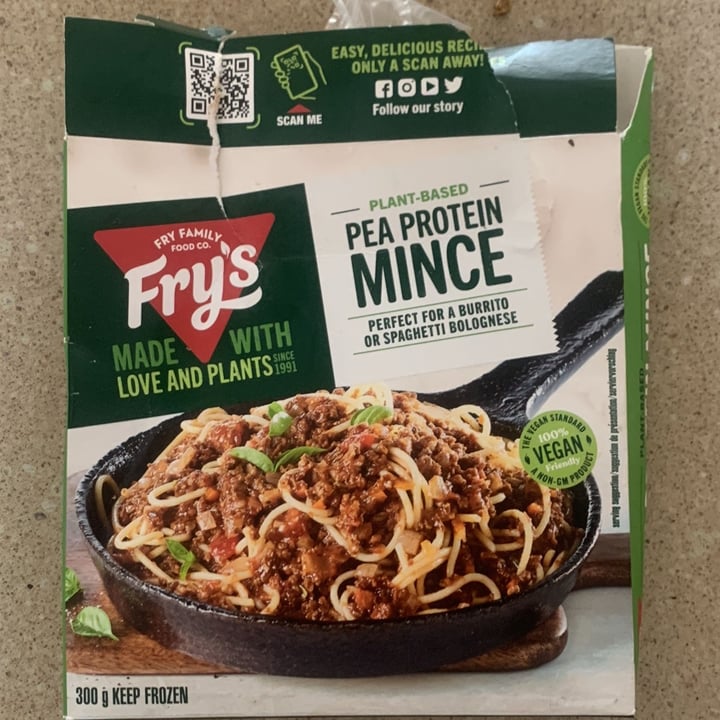 photo of Fry's Family Food Pea Protein Mince shared by @noahtheveg on  08 Nov 2024 - review