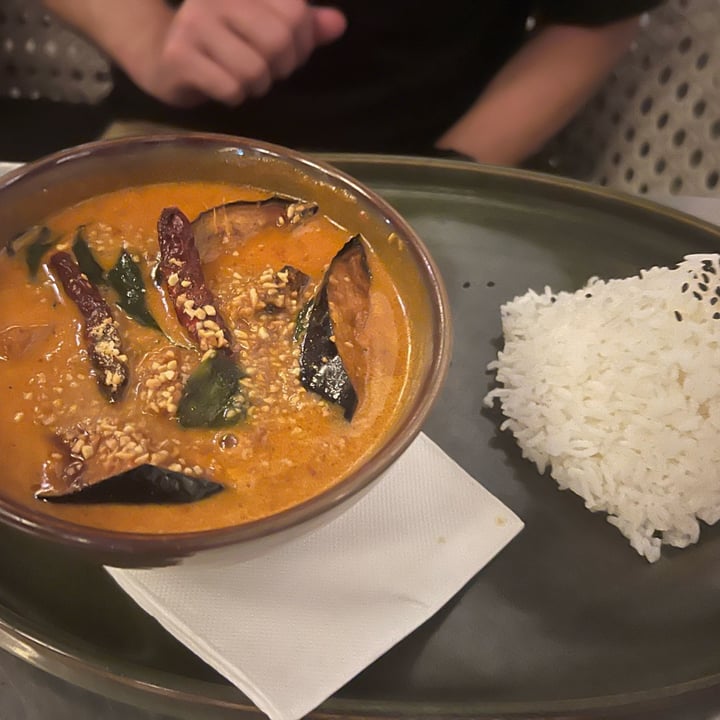 photo of The Dempsey Project Lao Style Coconut Curry shared by @crueltyfreetan on  19 Apr 2024 - review