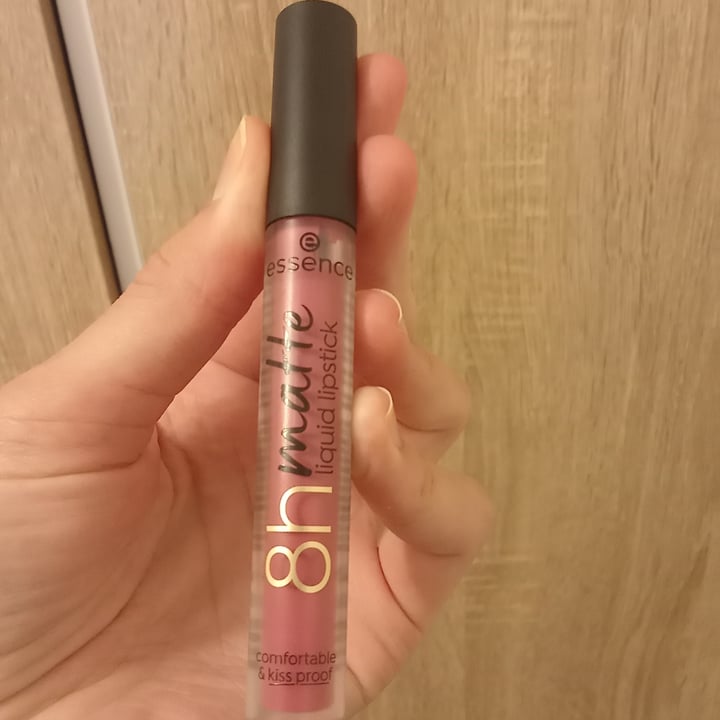 photo of Essence  8h matte liquid lipstick shared by @zoezurnamer on  10 Apr 2024 - review