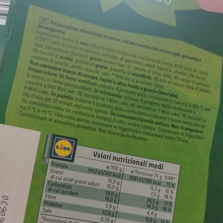 photo of Vemondo mini cake cacao cocco e avena shared by @martinadvc on  07 Jun 2024 - review
