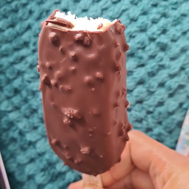 photo of Magnum Chill Blueberry Cookie shared by @wildbird on  19 May 2024 - review