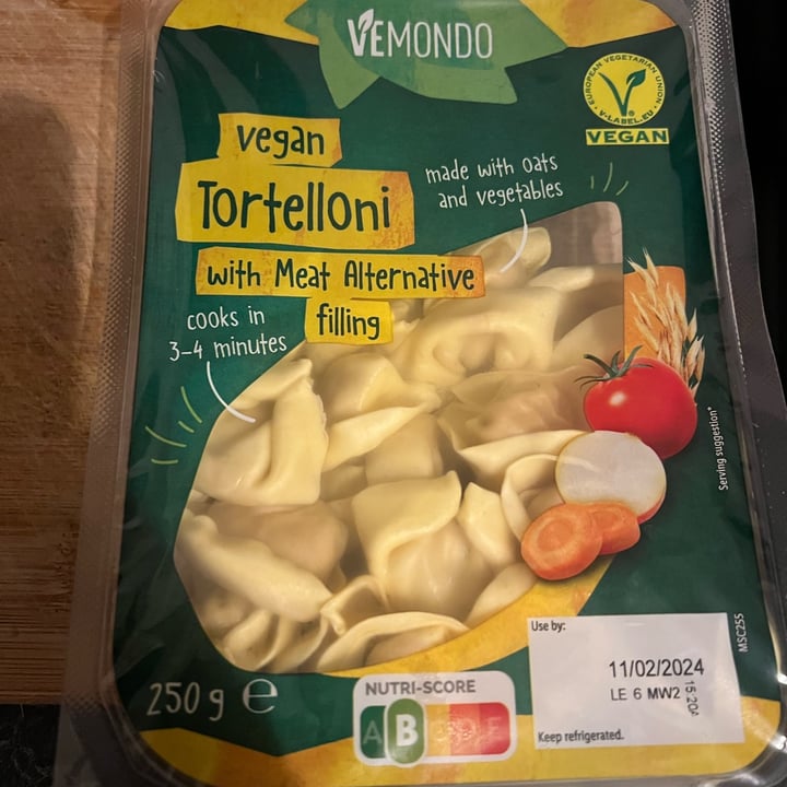 photo of Vemondo Tortelloni with Meat Alternative Filling shared by @robsm95 on  03 Jan 2024 - review