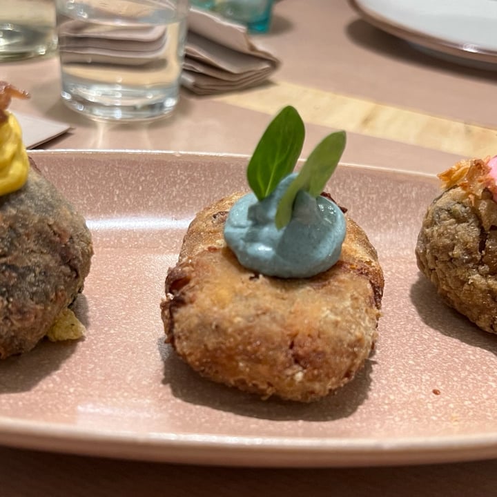 photo of Viva Burger Dúo de croquetas shared by @lopasil on  15 Aug 2024 - review