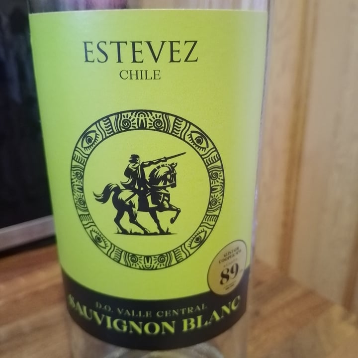 photo of Estevez wine sauvignon blanc shared by @lucylou77 on  21 Sep 2025 - review