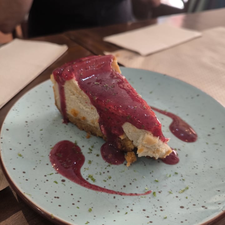 photo of Vegania Veggie Bar Carabanchel Cheese cake shared by @sakled on  06 Jul 2025 - review