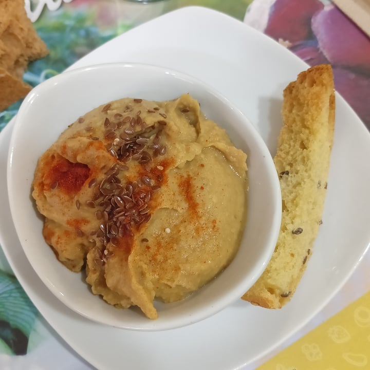 photo of Garibolo jatetxe begetarianoa Hummus shared by @irantzu on  18 Sep 2023 - review