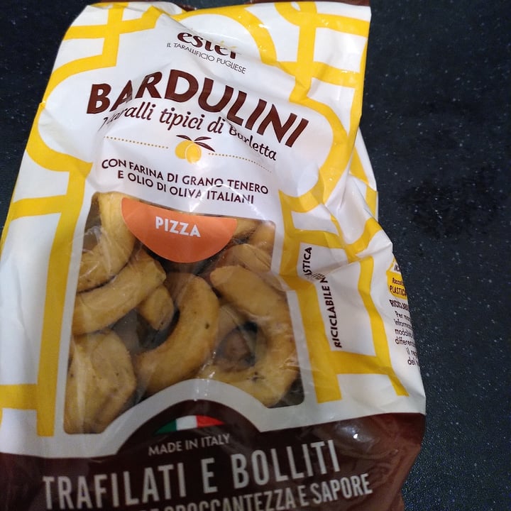photo of Bardulini taralli gusto pizza shared by @walkabout-veg on  21 Mar 2024 - review