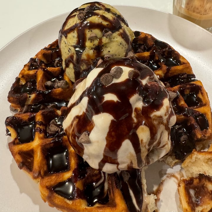 photo of Kind Kones Great World Waffles shared by @crueltyfreetan on  23 Oct 2024 - review