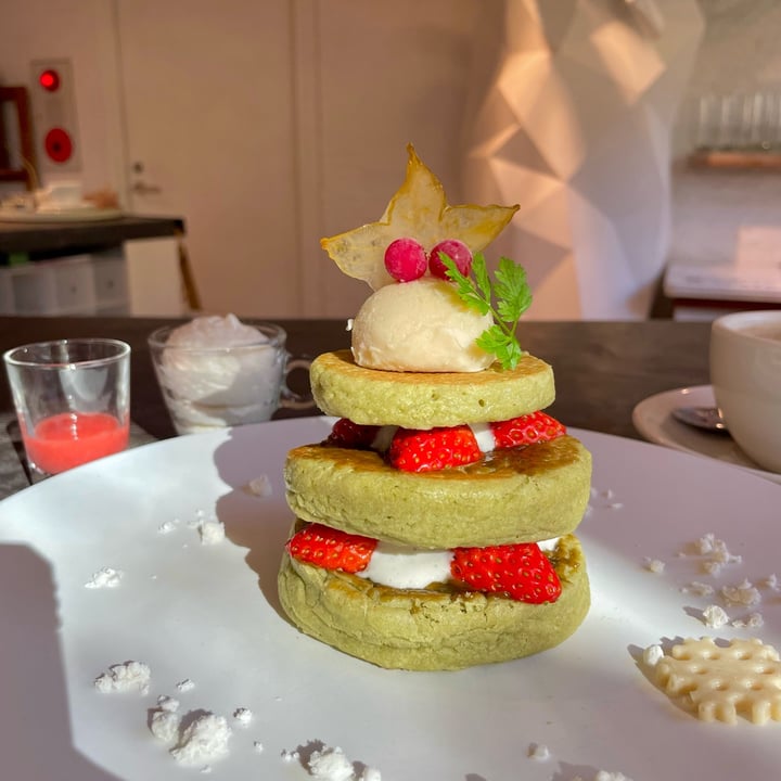 photo of TREE by NAKED yoyogi park Pistachio Pancakes shared by @goodgreens on  19 Jan 2025 - review