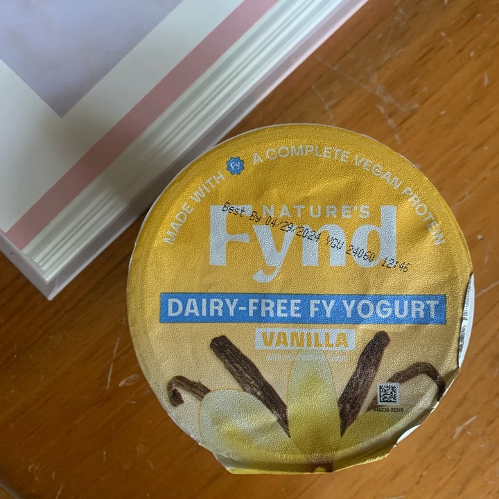 photo of Nature's Fynd Dairy-Free FY Yogurt Vanilla shared by @hereforareason on  12 Apr 2024 - review