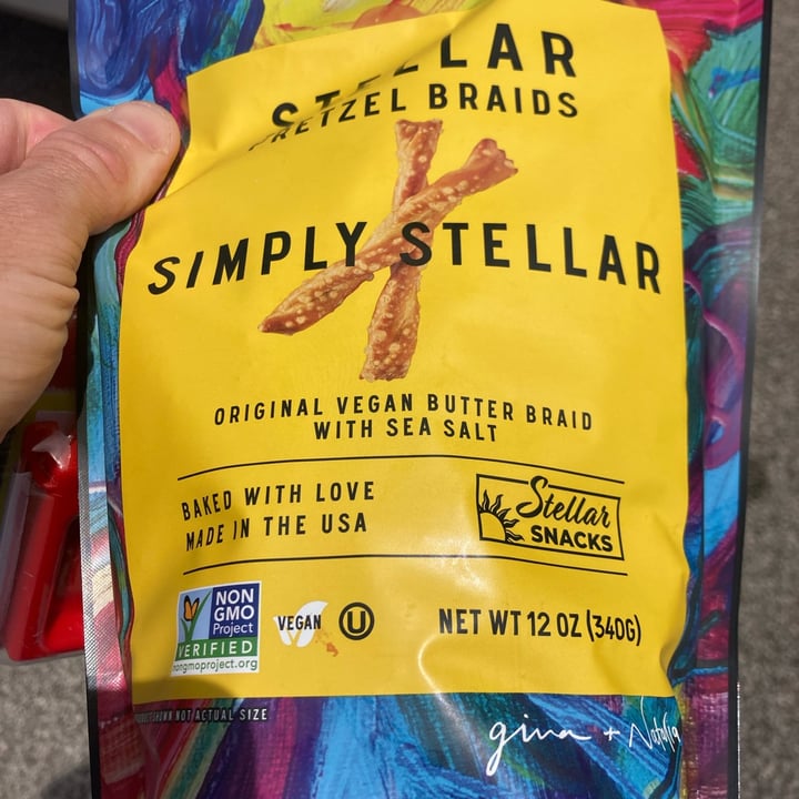 photo of Stellar Snacks Simply Stellar Pretzel Braids shared by @jarmaline on  02 Jun 2024 - review