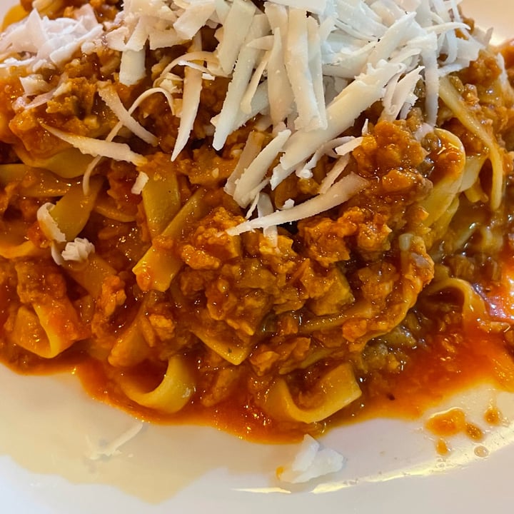 photo of Il Vegano - Firenze Tagliatelle al Ragù di Seitan shared by @clxolao on  15 Jul 2025 - review