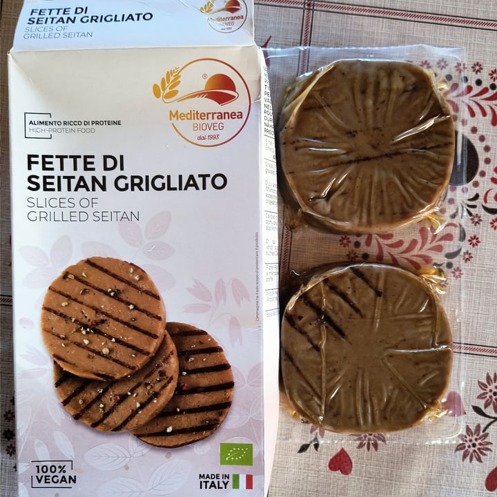 photo of Mediterranea BioVeg Fette di seitan grigliato shared by @moth on  18 Nov 2024 - review