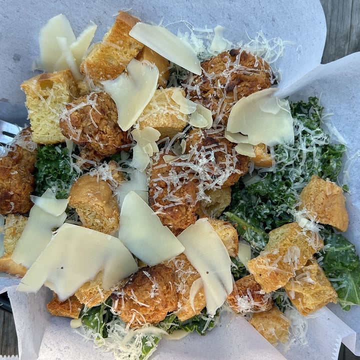 photo of Boxcar Pizza Kale Caesar Salad with Dirty Lettuce Fried Chicken shared by @herbivoracious on  19 Aug 2023 - review