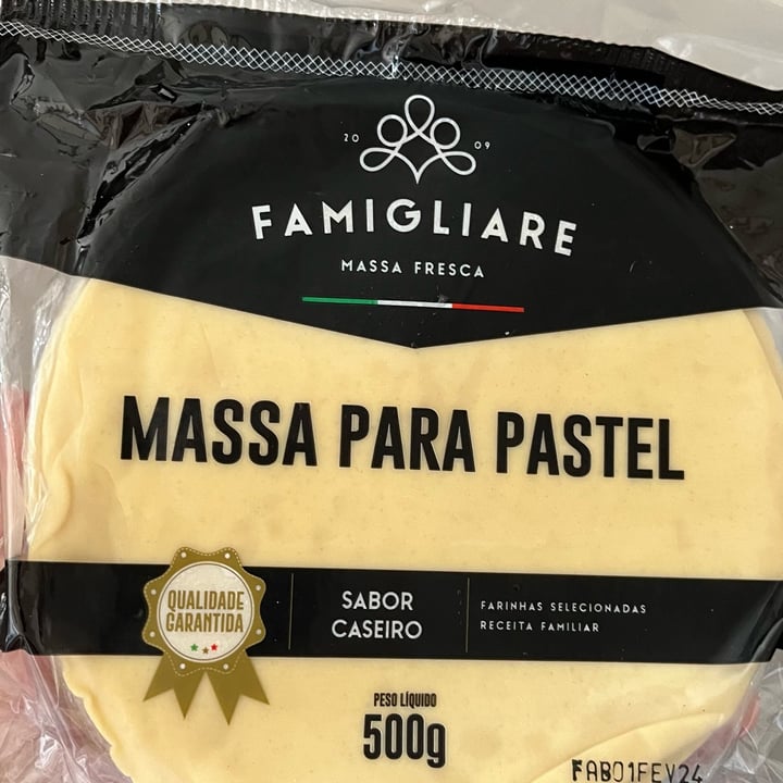 photo of Famigliare Massa para pastel shared by @clarinha012356789 on  05 May 2024 - review