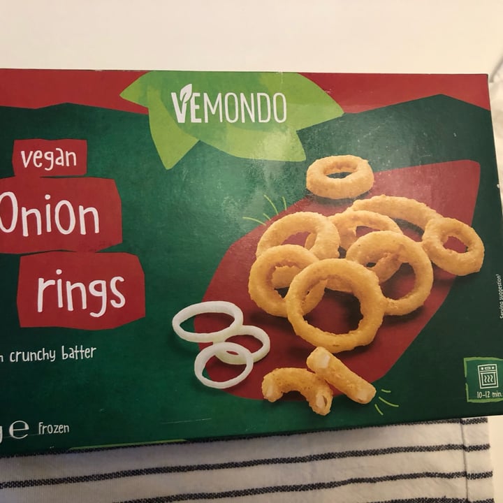 photo of Vemondo vegan onion rings shared by @lisbethsalander on  19 Mar 2024 - review