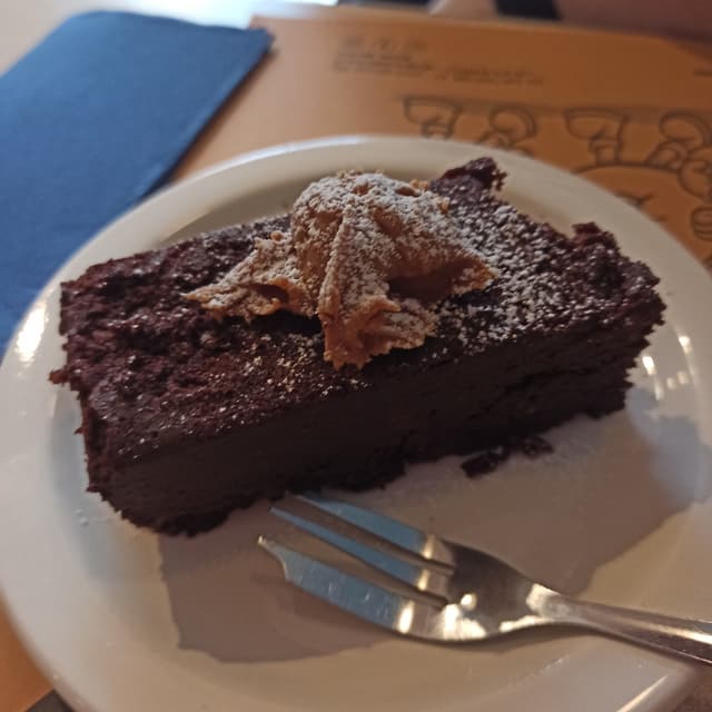 Photo of the dish “Brownie al cioccolato con burro d'arachidi”