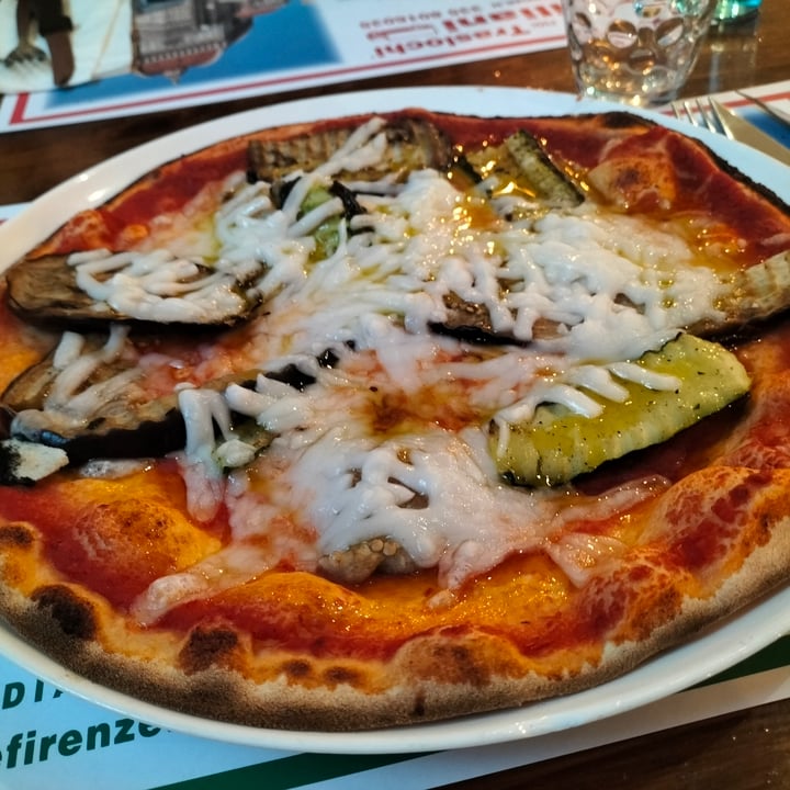 photo of Circolo Arci Le Cascine Pizza Primavera shared by @greendashy on  08 Jul 2024 - review