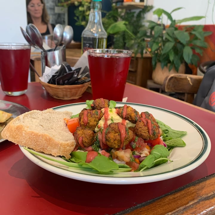 photo of Corto Maltés Café Ensalada del día shared by @sechague on  21 Apr 2024 - review