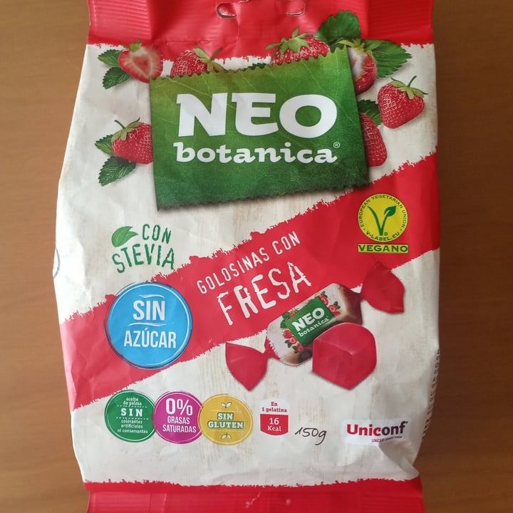 photo of Neo botanica Golosinas con fresa shared by @titoherbito on  21 Sep 2023 - review