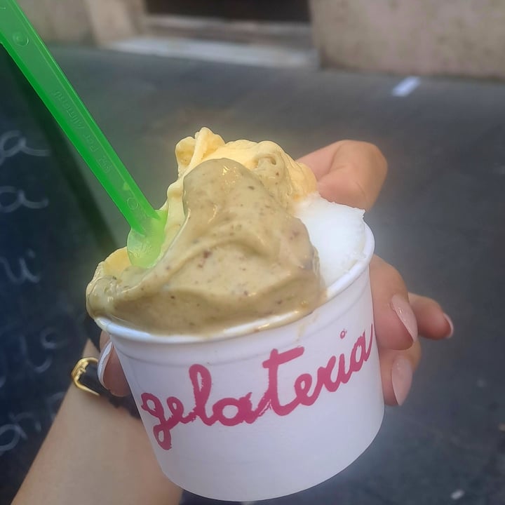 photo of Gelateria dei Gracchi Gelato vari gusti shared by @acilegna on  14 Jul 2024 - review