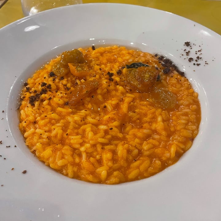 photo of mosso risotto ai 3 pomodori shared by @emmapecci on  15 Jul 2024 - review