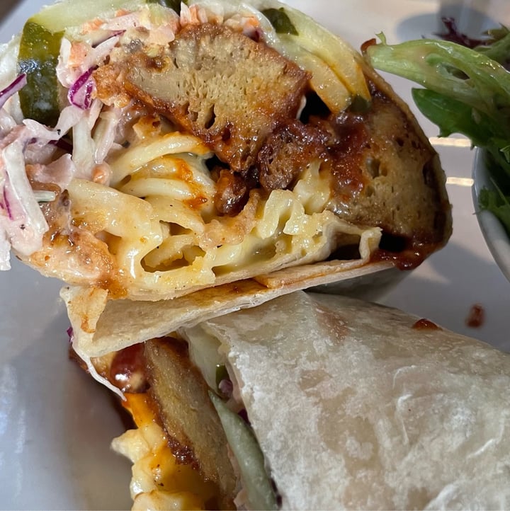 photo of City O' City Bbq tofu Mac burrito shared by @islandbird on  24 Mar 2024 - review