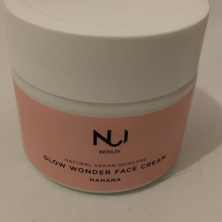 photo of Nui Cosmética Natural glow wonder face cream shared by @marty9 on  09 Dec 2023 - review