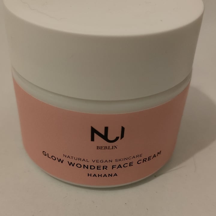 photo of Nui Cosmética Natural glow wonder face cream shared by @marty9 on  09 Dec 2023 - review