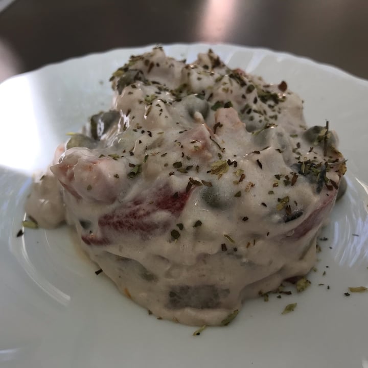 photo of Vegan Rock Ensaladilla de frutos secos shared by @lordsnooks on  30 Sep 2023 - review