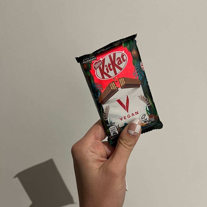photo of Nestlé Kitkat Vegan shared by @candice127 on  28 Nov 2023 - review
