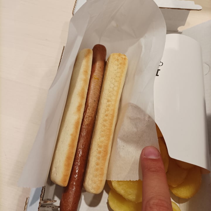 photo of IKEA Bistro - San Giuliano Milanese Hot Dog Vegan shared by @giucav on  27 Sep 2023 - review