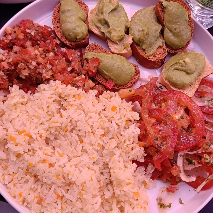 photo of La Casa Latina Plato verde shared by @ppiera on  10 Jul 2025 - review