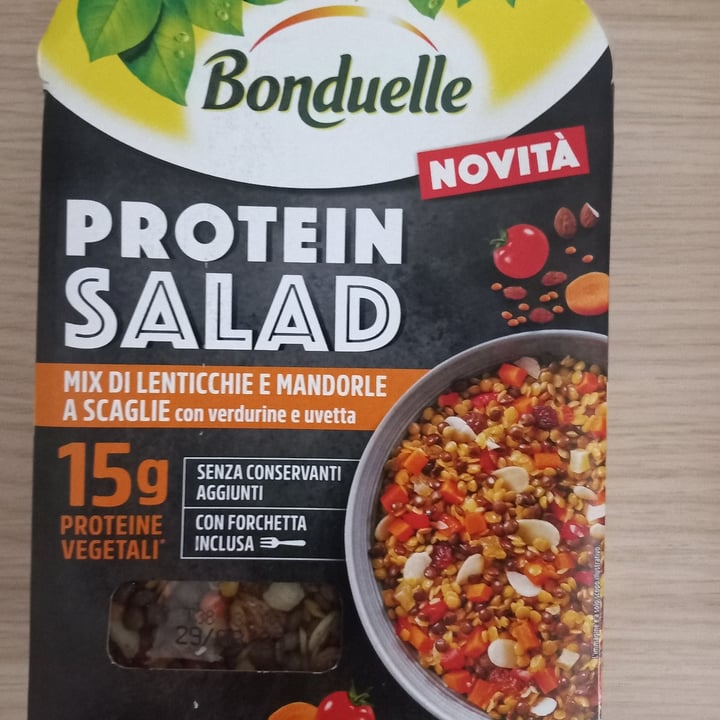 photo of Bonduelle Protein salad mix di lenticchie e mandorle a scaglie shared by @drone53 on  28 Aug 2023 - review