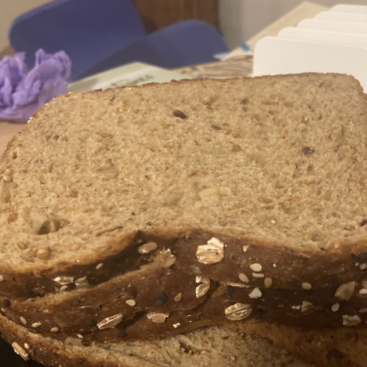photo of Dave's Killer Bread 21 Whole Grains And Seeds Killer Breads shared by @morgan20 on  30 Sep 2023 - review