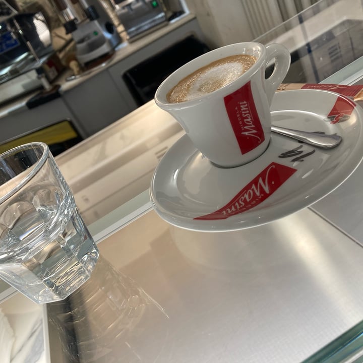 photo of Pasticceria bar ROSSA caffe’ shared by @al-ma on  24 Apr 2024 - review