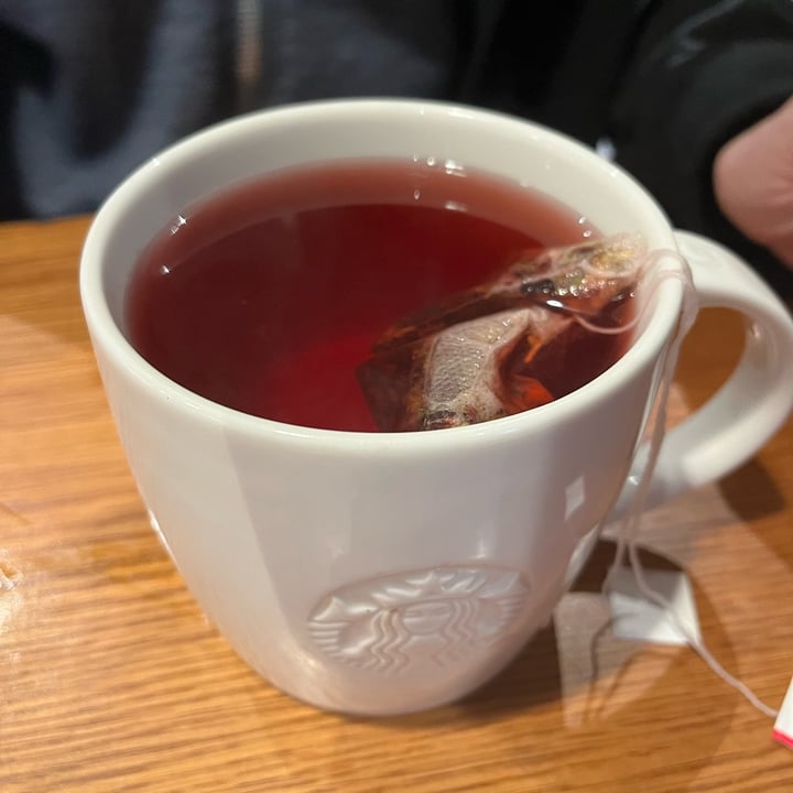 photo of Starbucks Coffee Hibiscus Tea shared by @ameriamber on  09 Feb 2024 - review